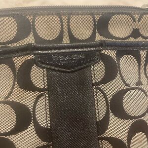 Coach Signature Black and Gray crossbody